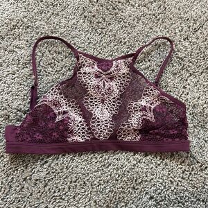 Beautiful Victoria Secret Lace Bralette in Purple, NWOT, S
